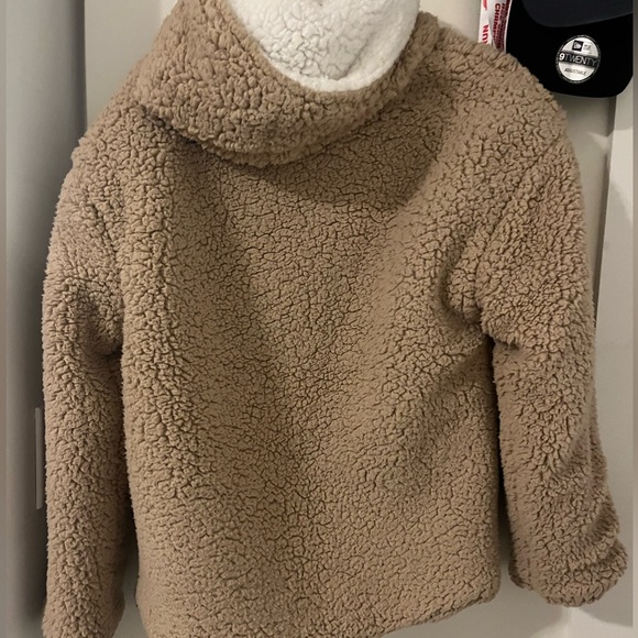 Size S Theo Reversible Teddy Coat - Picture 4 of 5